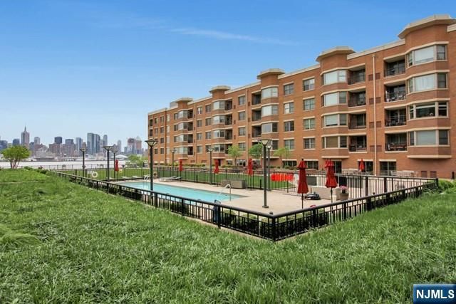 20 Ave At Port Imperial 310, West New York, NJ 07093