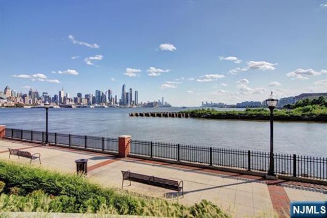 20 Ave At Port Imperial 310, West New York, NJ 07093