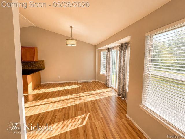 3132 LOUIS Drive, Troy, MI 48083