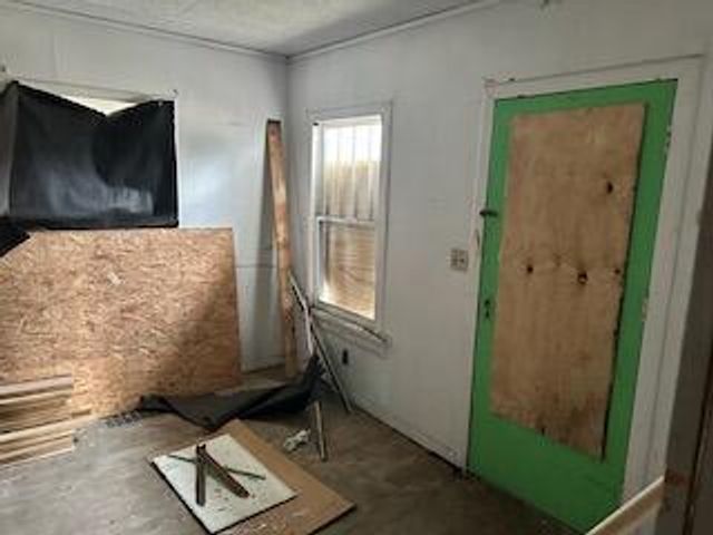 162 Calhoun Street, Battle Creek, MI 49017