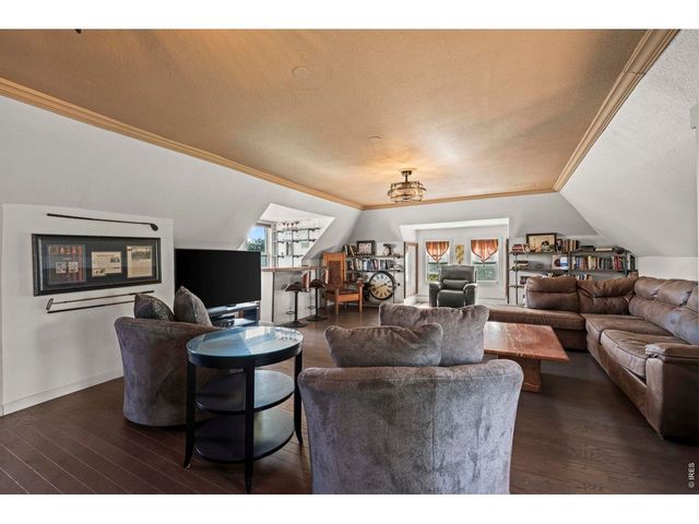 3239 Vallejo St, Denver, CO 80211
