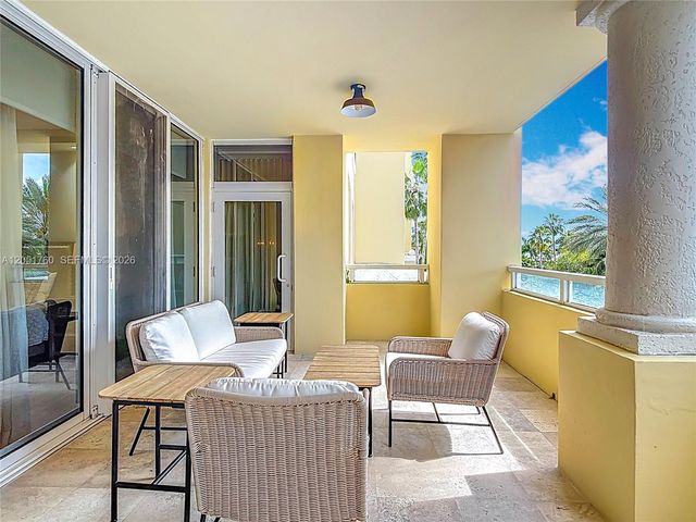 445 Grand Bay Drive 418, Key Biscayne, FL 33149