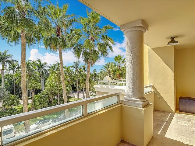 445 Grand Bay Drive 418, Key Biscayne, FL 33149