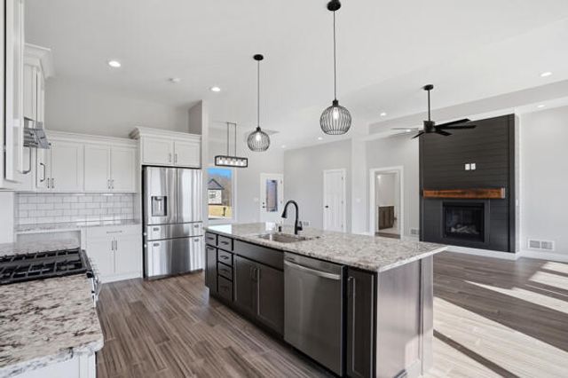 15169 CONGAREE DR, Ashland, MO 65010