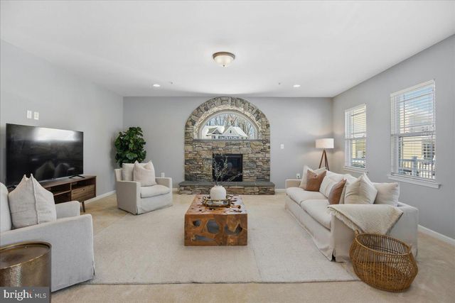 3215 PAGEWAY CT, Huntingtown, MD 20639