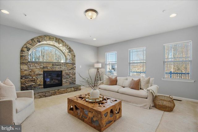 3215 PAGEWAY CT, Huntingtown, MD 20639