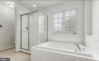 9613 LAUREL OAK DR, Fredericksburg, VA 22407