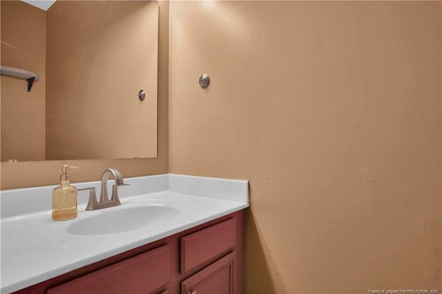 5944 Kindley Drive, Fayetteville, NC 28311