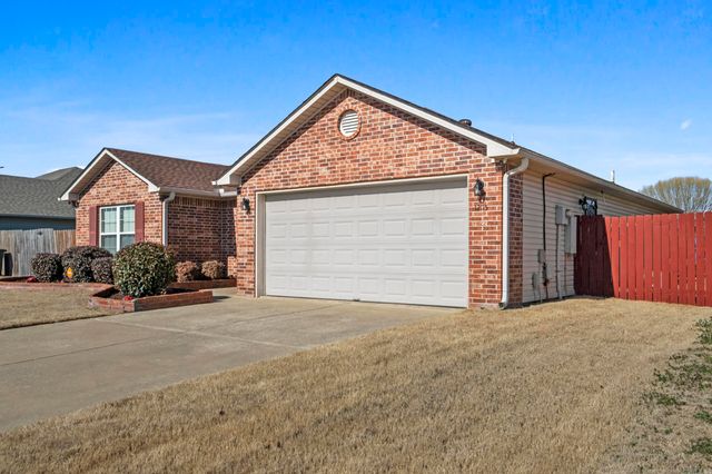 12115 Amaranth Drive, North Little Rock, AR 72117