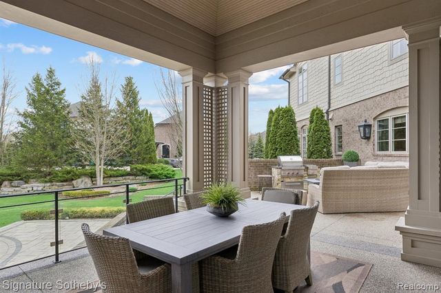 4911 Pinnacle Boulevard, Rochester, MI 48306