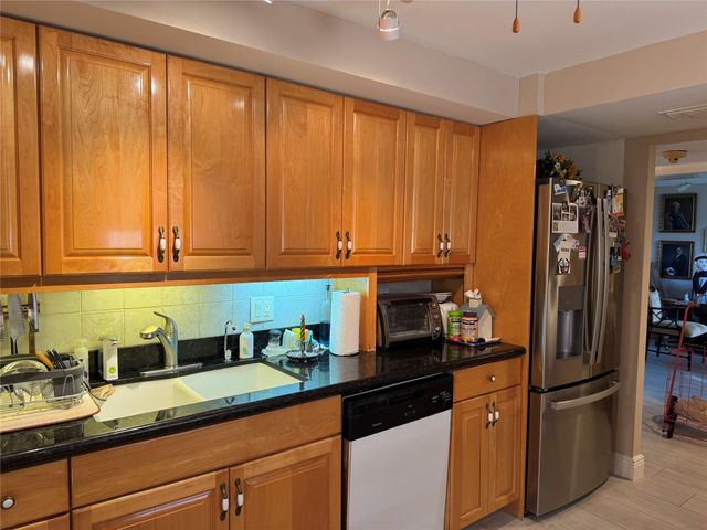 6000 NW 2nd Avenue 237, Boca Raton, FL 33487