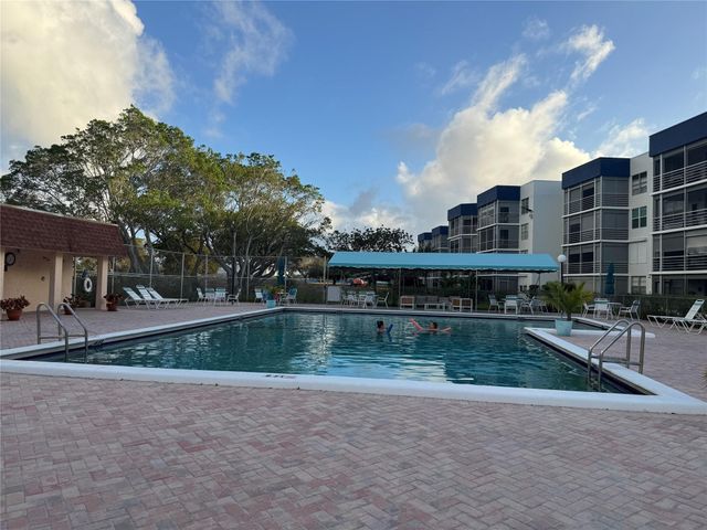 6000 NW 2nd Avenue 237, Boca Raton, FL 33487