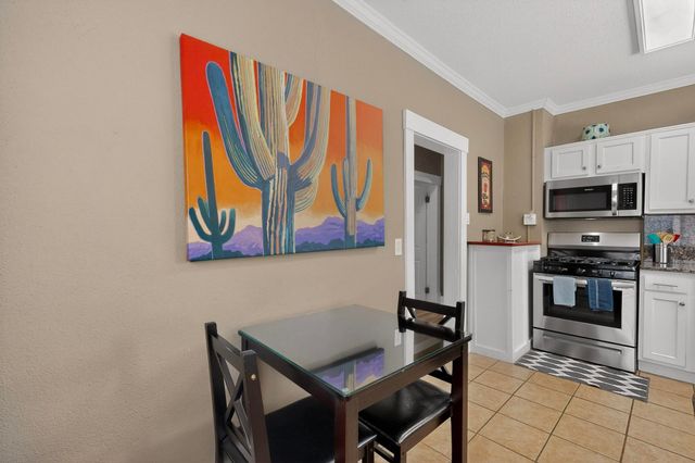 321 Columbia Drive SE, Albuquerque, NM 87106