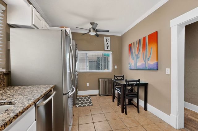 321 Columbia Drive SE, Albuquerque, NM 87106