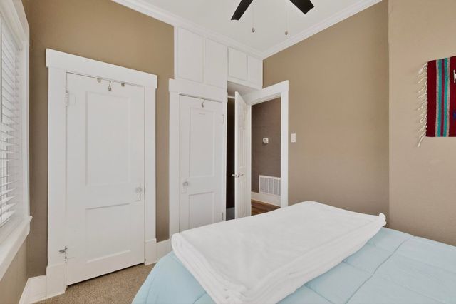 321 Columbia Drive SE, Albuquerque, NM 87106