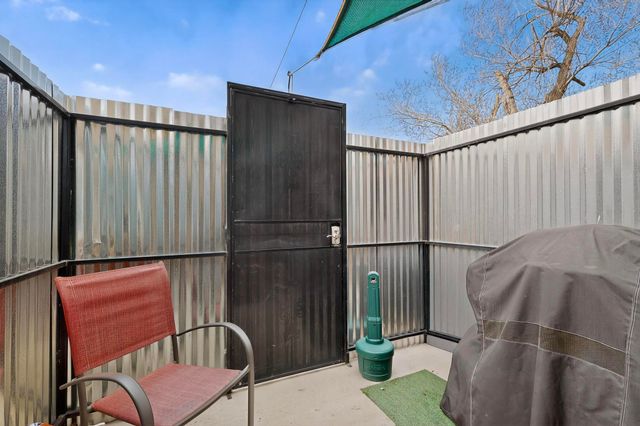 321 Columbia Drive SE, Albuquerque, NM 87106