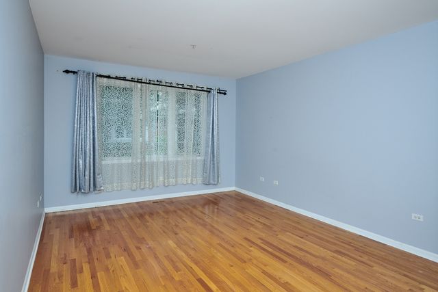 7414 N LINCOLN Avenue A, Skokie, IL 60076