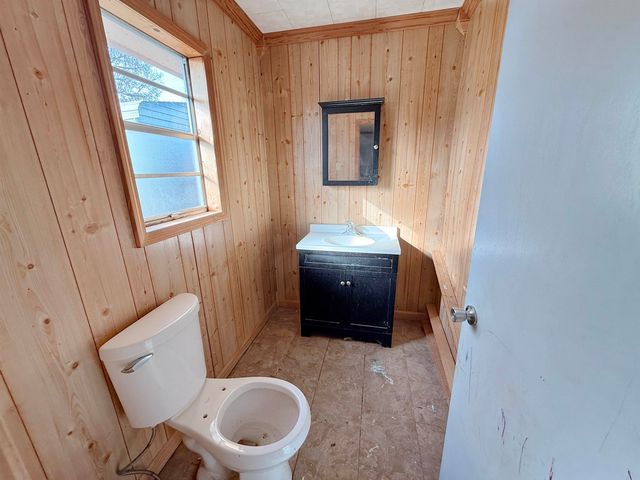 403 Fanguy St, Chauvin, LA 70344