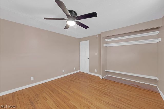 6377 Ledgebrook Drive, Brook Park, OH 44142