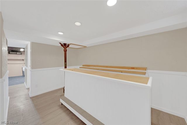 6377 Ledgebrook Drive, Brook Park, OH 44142