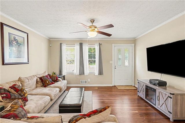 190 Old Mill Way SW, Conyers, GA 30094