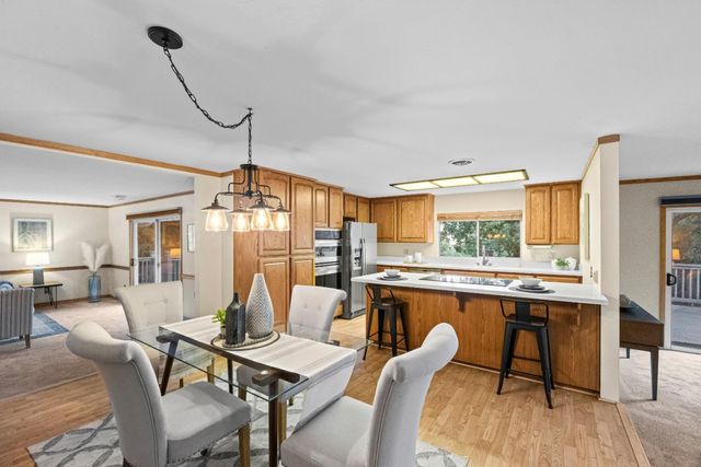 15565 Armsby Lane, Morgan Hill, CA 95037