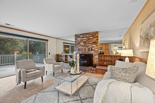 15565 Armsby Lane, Morgan Hill, CA 95037