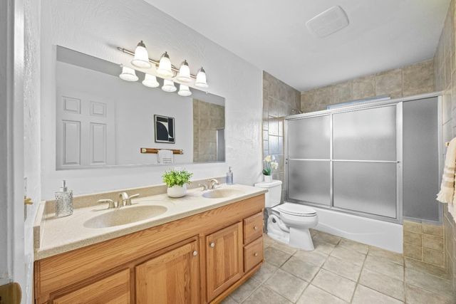 15565 Armsby Lane, Morgan Hill, CA 95037