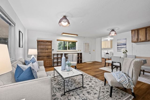 15565 Armsby Lane, Morgan Hill, CA 95037