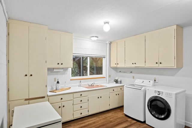15565 Armsby Lane, Morgan Hill, CA 95037
