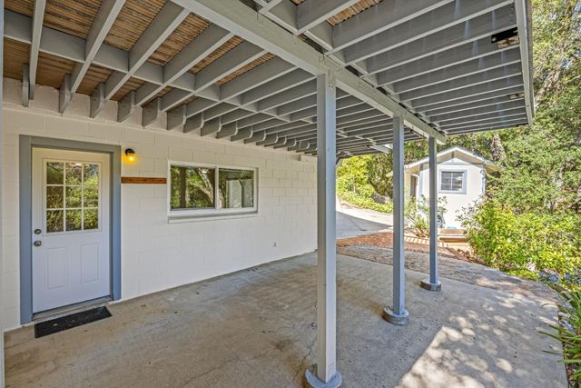 15565 Armsby Lane, Morgan Hill, CA 95037
