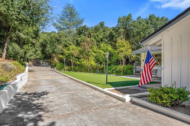 15565 Armsby Lane, Morgan Hill, CA 95037