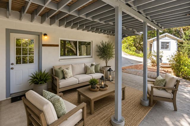 15565 Armsby Lane, Morgan Hill, CA 95037