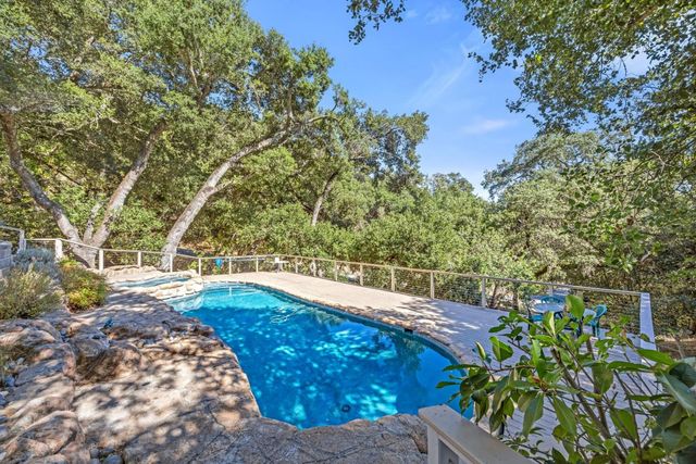 15565 Armsby Lane, Morgan Hill, CA 95037
