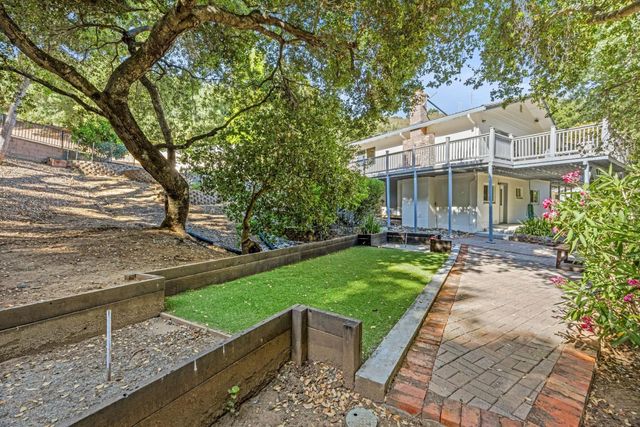 15565 Armsby Lane, Morgan Hill, CA 95037
