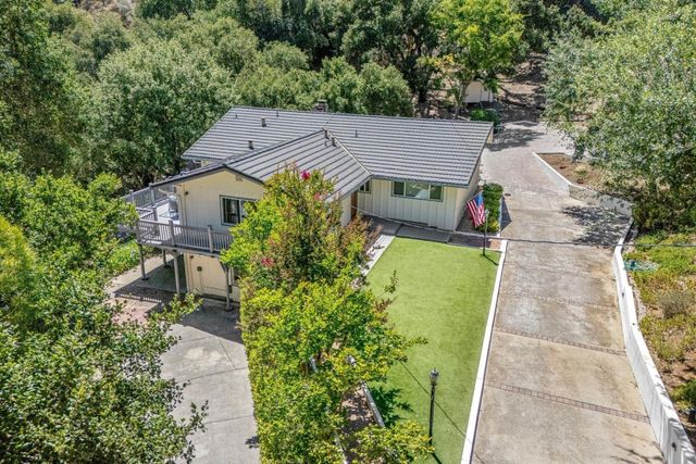 15565 Armsby Lane, Morgan Hill, CA 95037