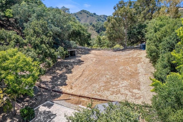 15565 Armsby Lane, Morgan Hill, CA 95037