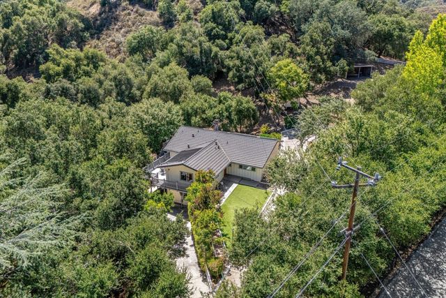 15565 Armsby Lane, Morgan Hill, CA 95037