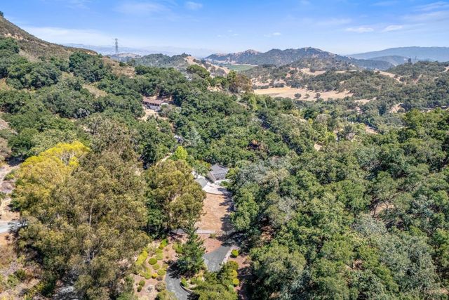 15565 Armsby Lane, Morgan Hill, CA 95037