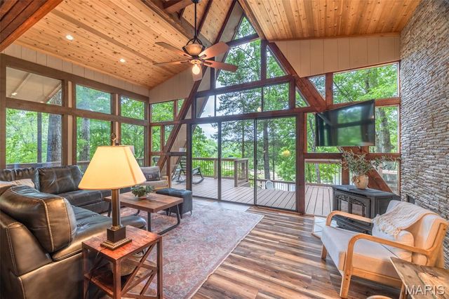 410 Scheffborg Circle Drive, Innsbrook, MO 63390