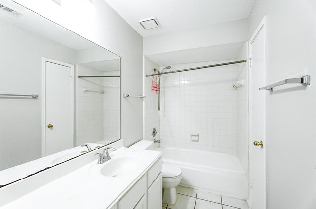 2103 Charlton House Lane, Katy, TX 77493