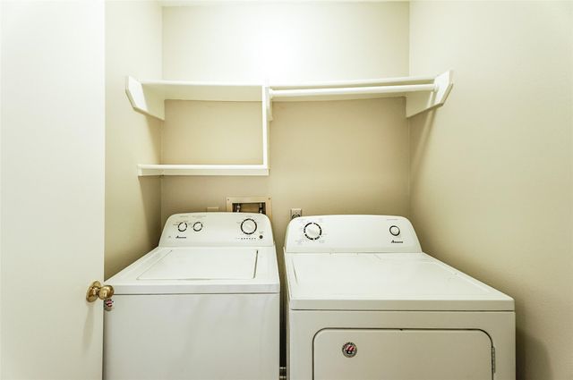 2103 Charlton House Lane, Katy, TX 77493