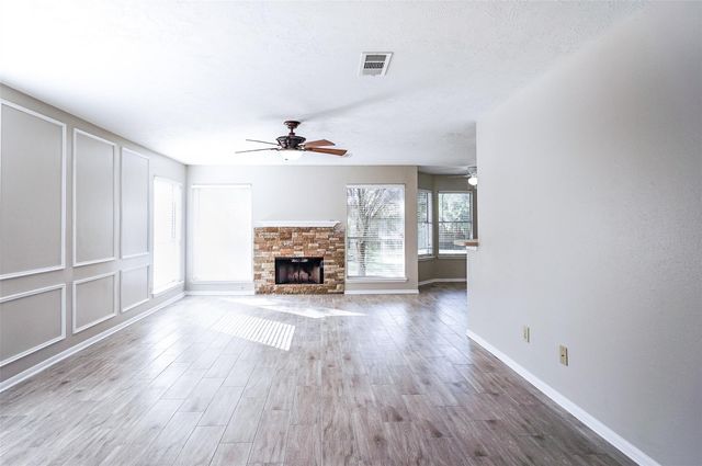 2103 Charlton House Lane, Katy, TX 77493