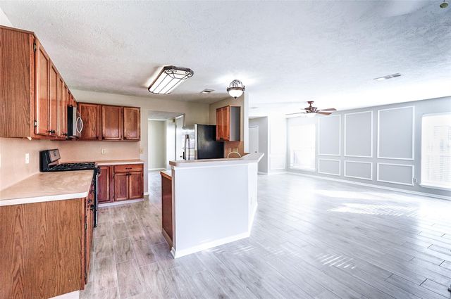 2103 Charlton House Lane, Katy, TX 77493