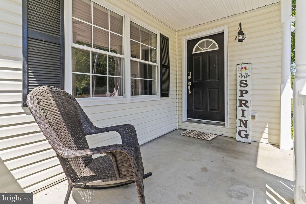 Image 2 of property listing at 39944 LADY BALTIMORE AVE, Leonardtown, MD 20650