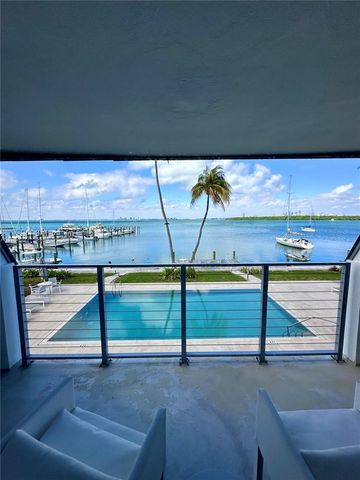 166 HARBOR DR 6B, Key Biscayne, FL 33149