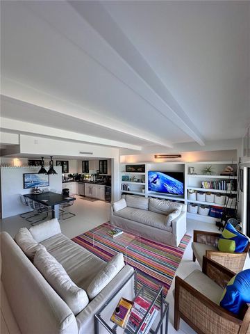 166 HARBOR DR 6B, Key Biscayne, FL 33149