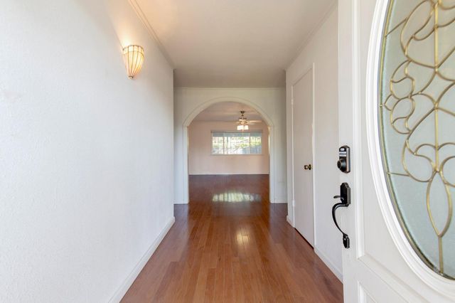 1248 W Mesa Avenue, Fresno, CA 93711