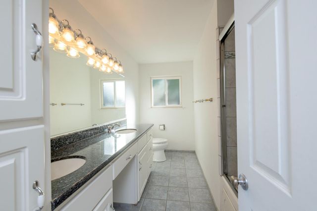 1248 W Mesa Avenue, Fresno, CA 93711