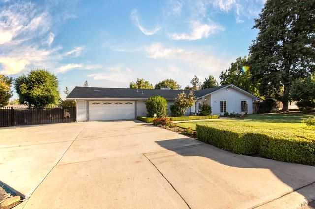 1248 W Mesa Avenue, Fresno, CA 93711